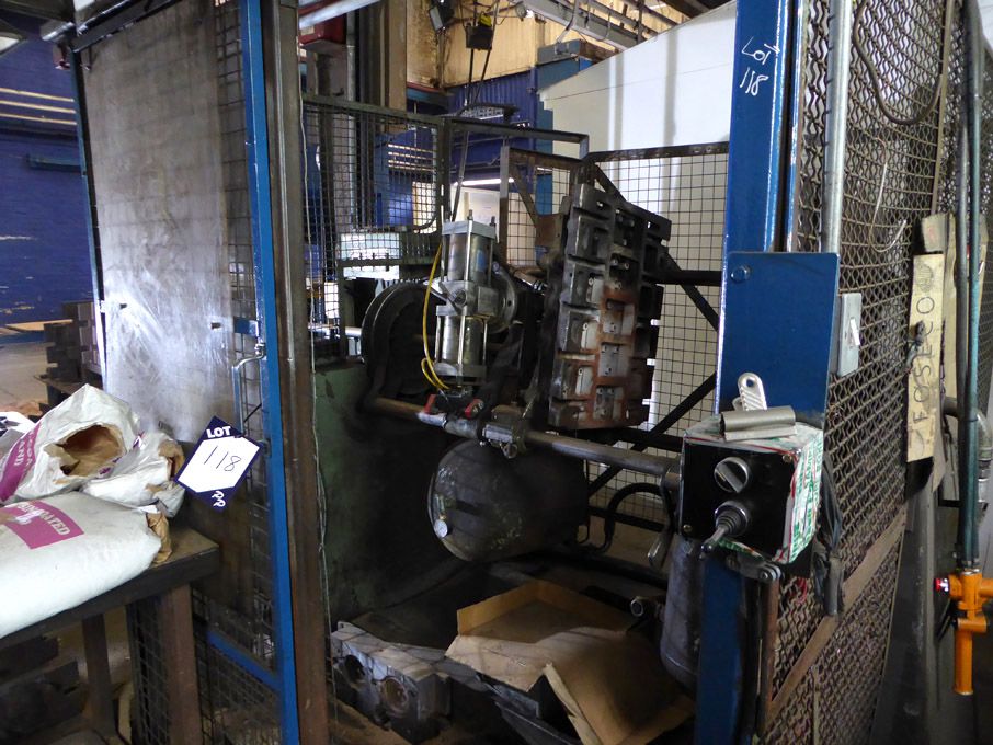 PGM hot box core machine, 660x510mm platen with 25...