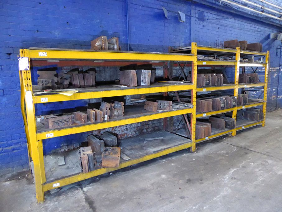 2x heavy duty 700mm wide boltless pallet racking,...