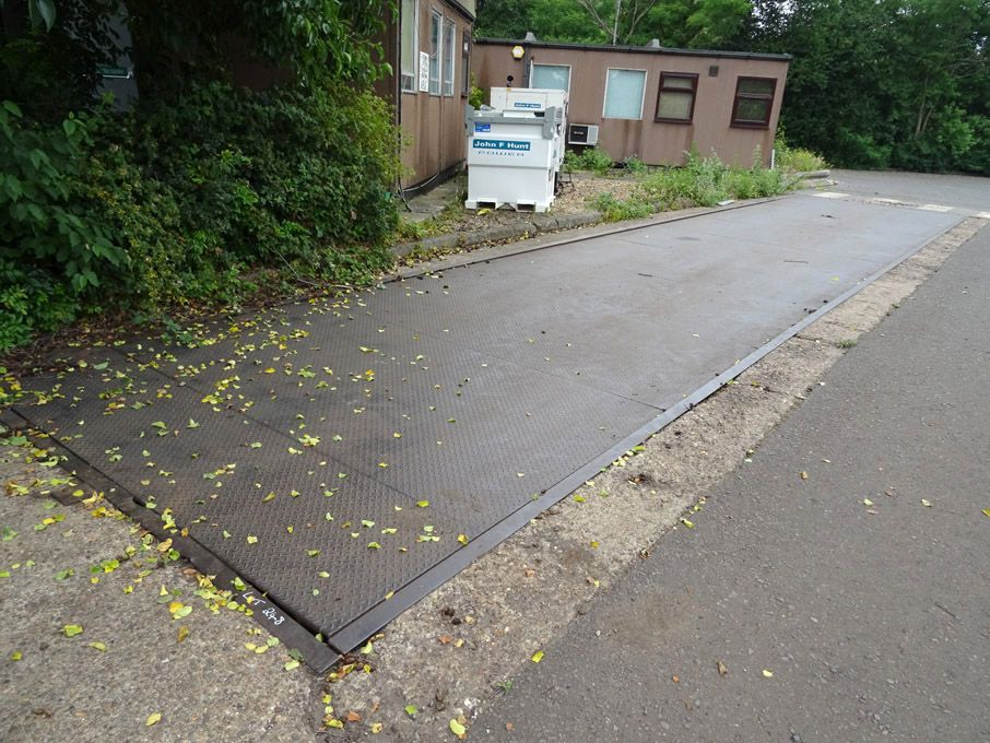 50 ton capacity weighbridge with Vishay VT200 digi...
