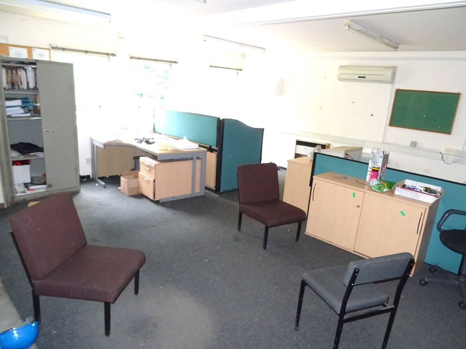 Contents of office inc: 3x wooden desks, 4 drawer...