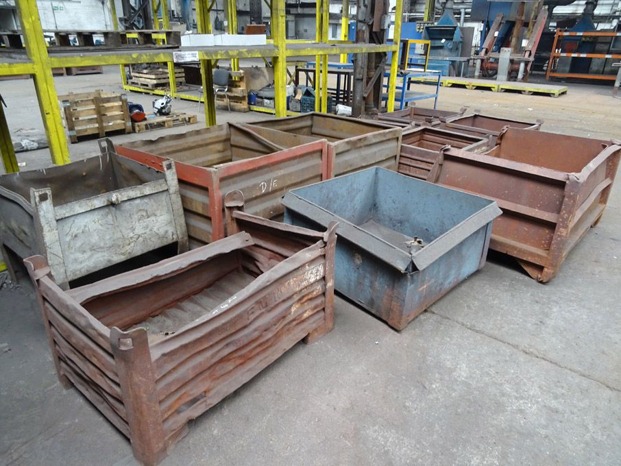 10x various size forging bins, 1500x1000mm, 1100x1...