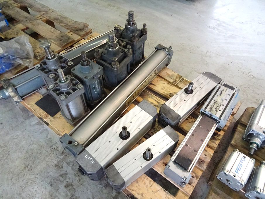 11x Martonair, Festo pneumatic valves etc to 800mm...