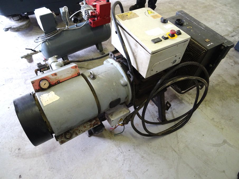 Hydrovane 11kW compressor, 42231hrs