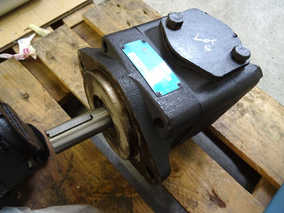 Denison Hydraulics T6DM pump unit