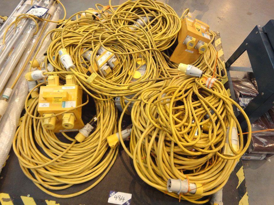 Qty 110v extension leads, 110v 4 way connectors et...