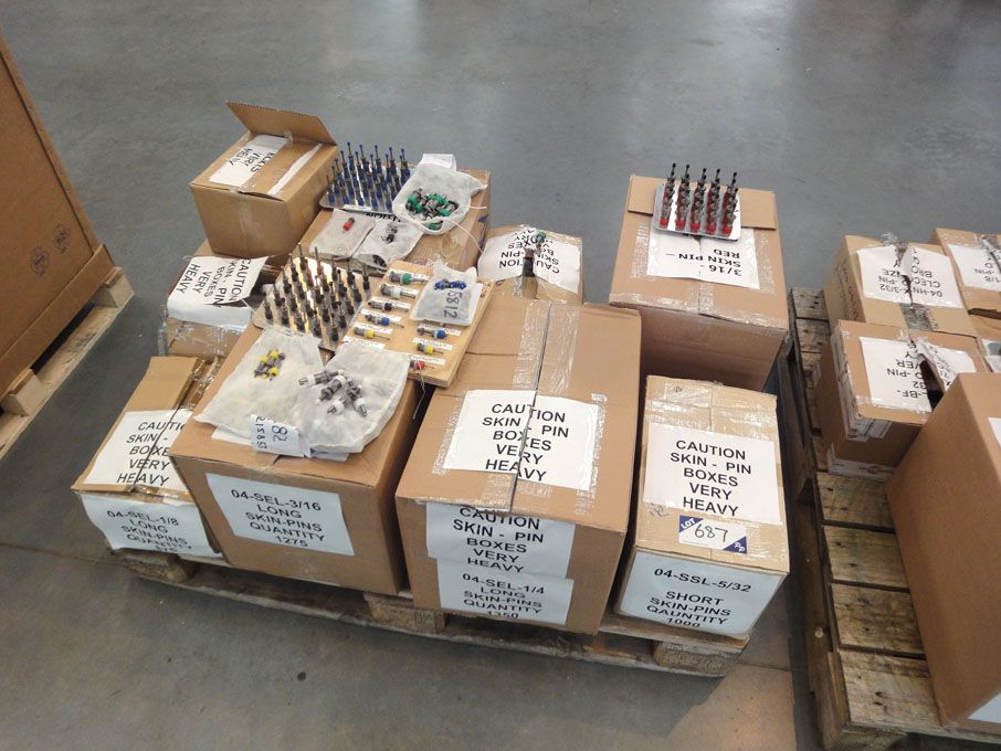 Large Qty skin pins inc: 5/32" long, 3/16" short,...