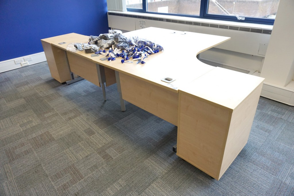 2x Triumph maple L-shape 1800x1200mm office desk w...