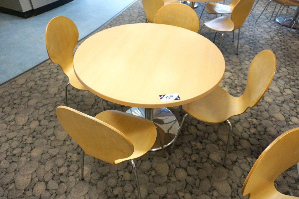 Beech 1000mm dia canteen table with 4x wooden chro...