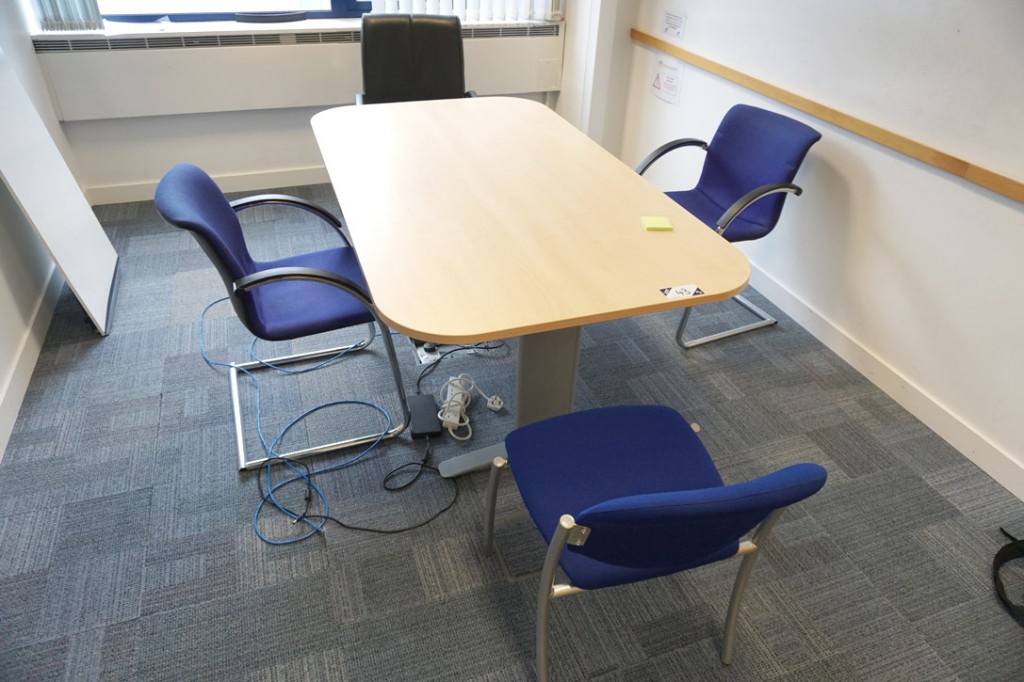 Maple 1800x1000mm curved meeting table with Qty va...