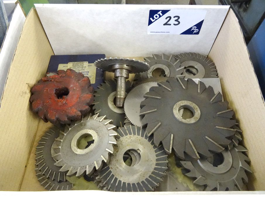 Qty various HSS side & face milling cutters to 150...