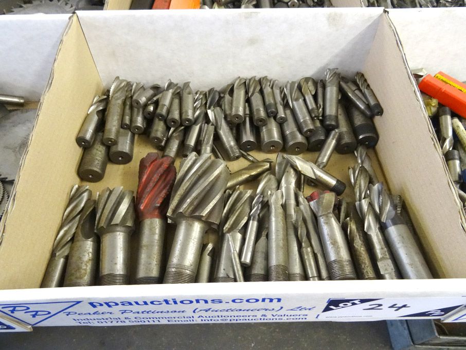 Qty various HSS end mills to 50mm approx