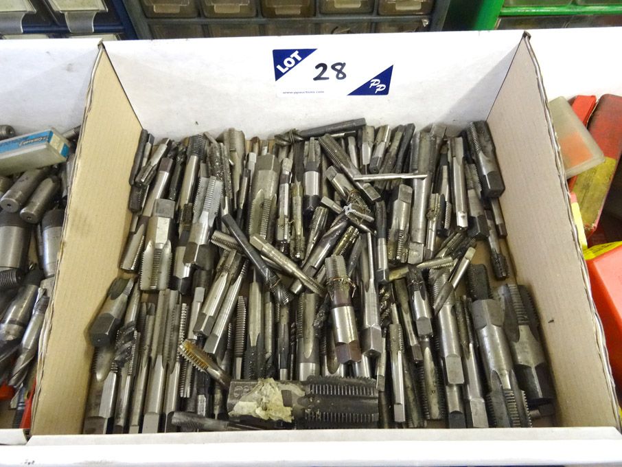 Qty various HSS taps to 30mm approx