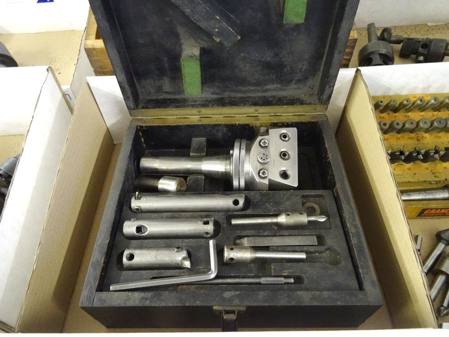 Wohlhaupter universal boring head in wooden case