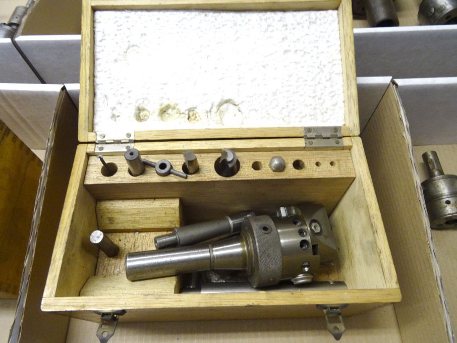 Universal boring head in wooden case