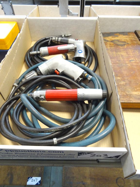 4x Desoutter, Universal Air Tool etc, pneumatic dr...