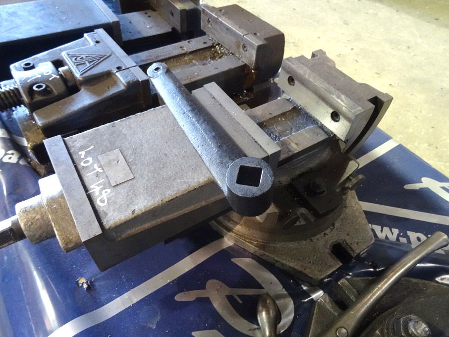 125mm swivel / tilt machine vice
