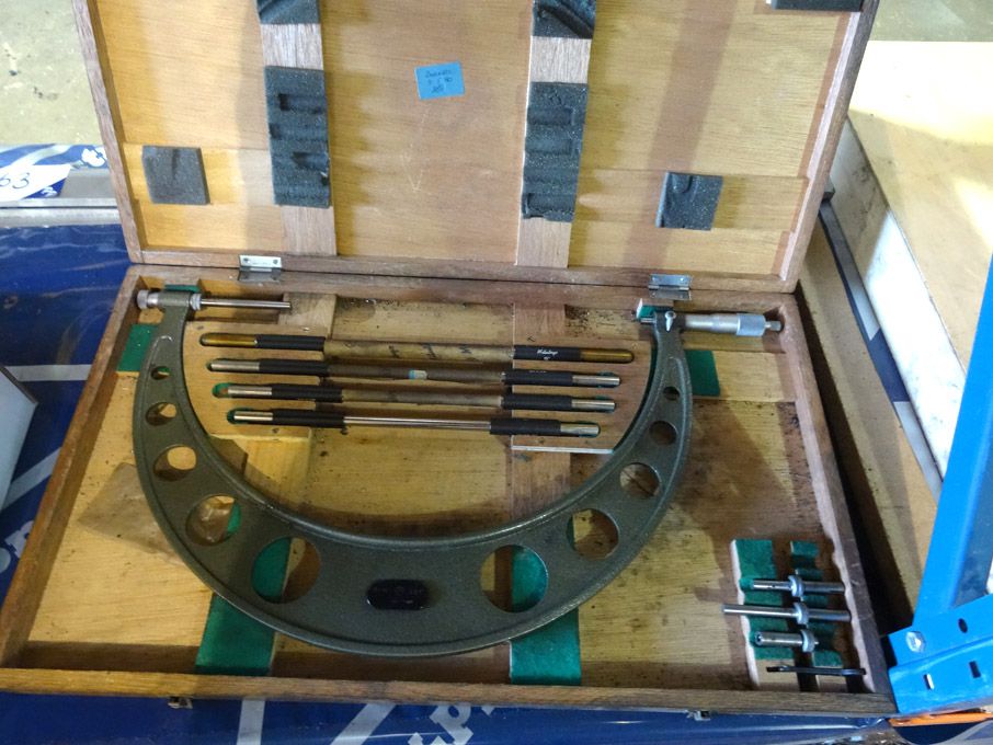 Mitutoyo 12-16" micrometer in case
