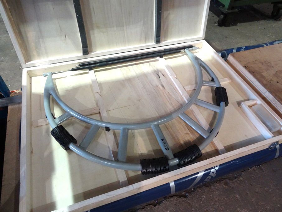 600-700mm micrometer in wooden case