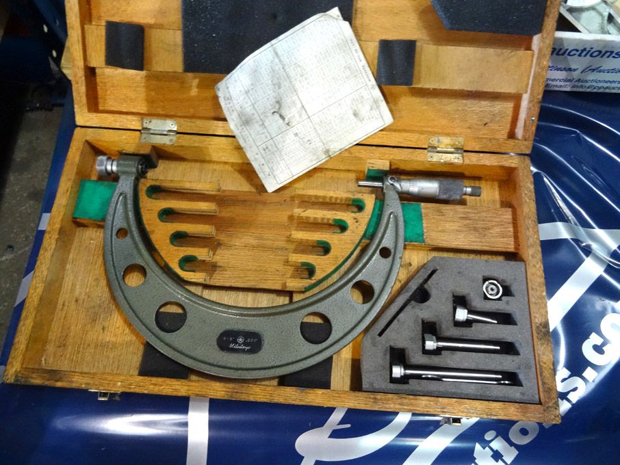 Mitutoyo 4-8" micrometer in wooden case