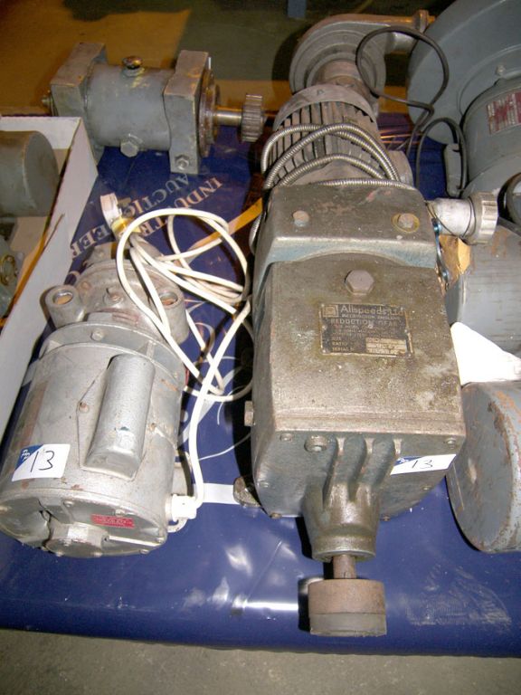 GEC 0.5HP @ 905rpm motor with Allspeeds reduction...