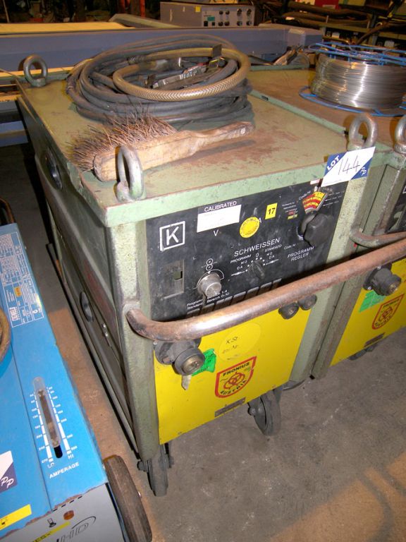 Fronius Compact 350 welder built in wire feed, 350...