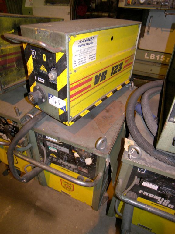 Fronius Fromig 350 mig welder with VR123 wire feed...