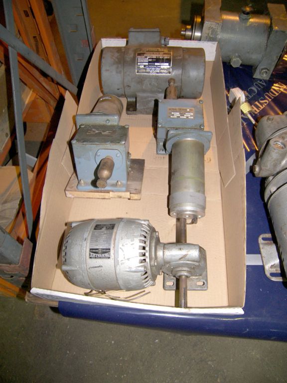 Qty GEE, Acral etc vibrator motor units, gearbox e...