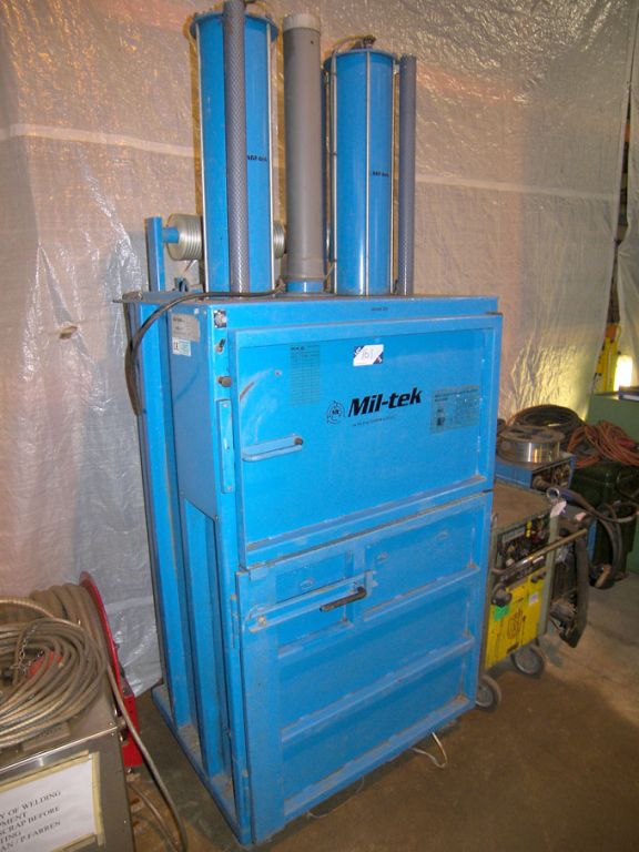 Mil-Tek 306E cardboard bale press compactor, 28lit...