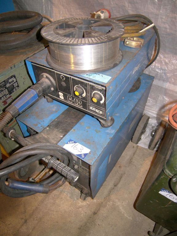 CEM Mig30 welder, 300A with CEM S6-12 wire feed