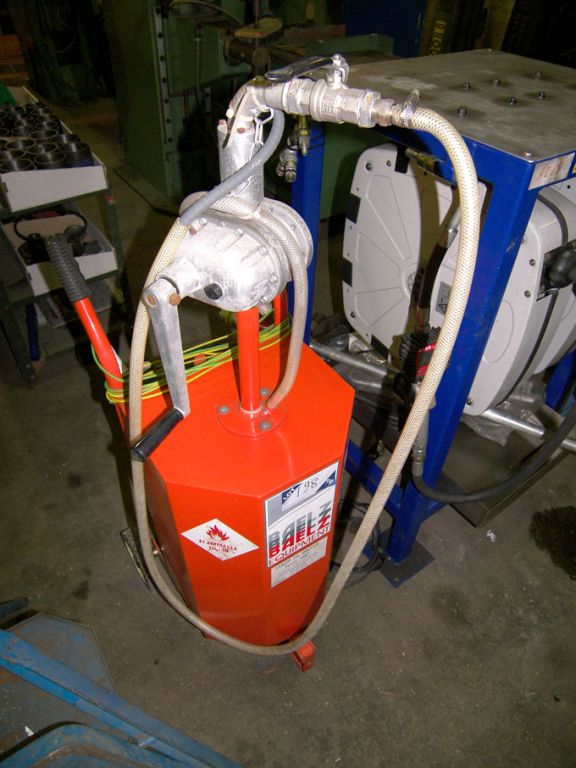 Baelz flammable liquid mobile pump, 25ltr capacity