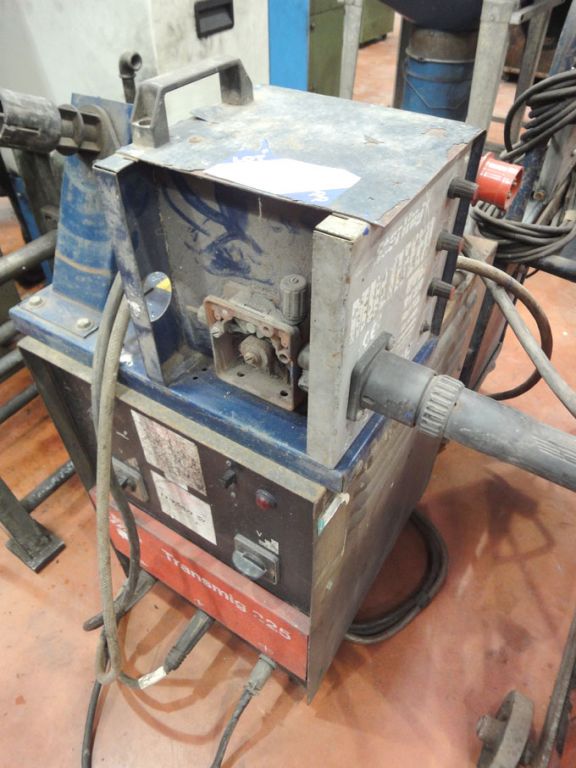 BOC Transmig 225 mig welder, 225A with Sterling Mu...