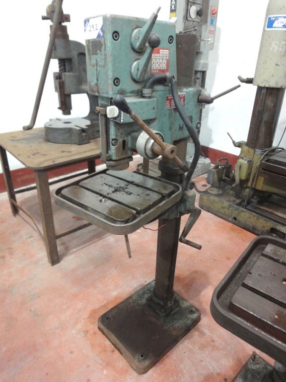 Meddings P8 single spindle drill, 380x380mm RF tab...