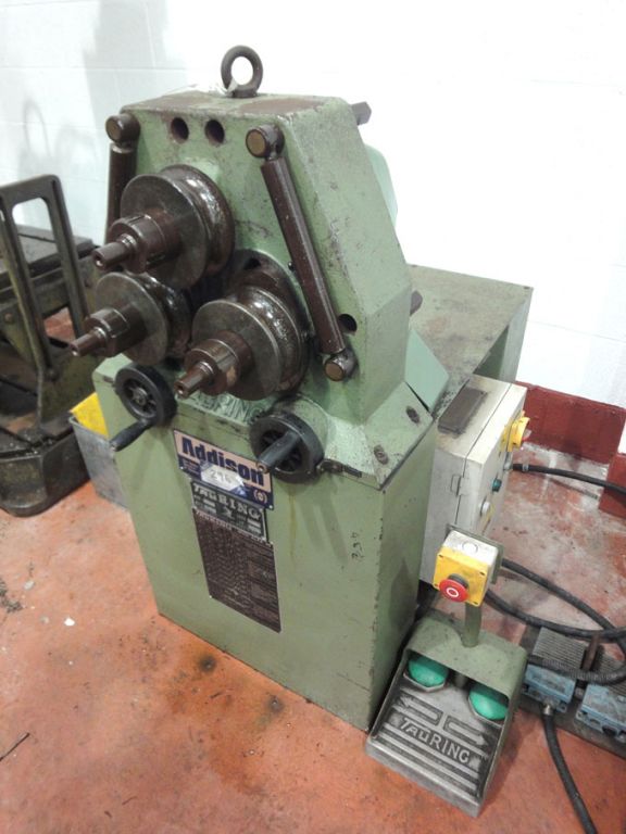 Tauring Alfa 40 hydraulic section bending rolls, 3...