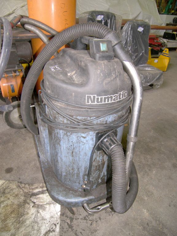 Numatic WV900-2 industrial hoover, 1200W, 240v