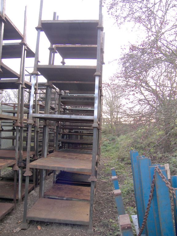 10x stackable open sided stillages, 1050x750mm