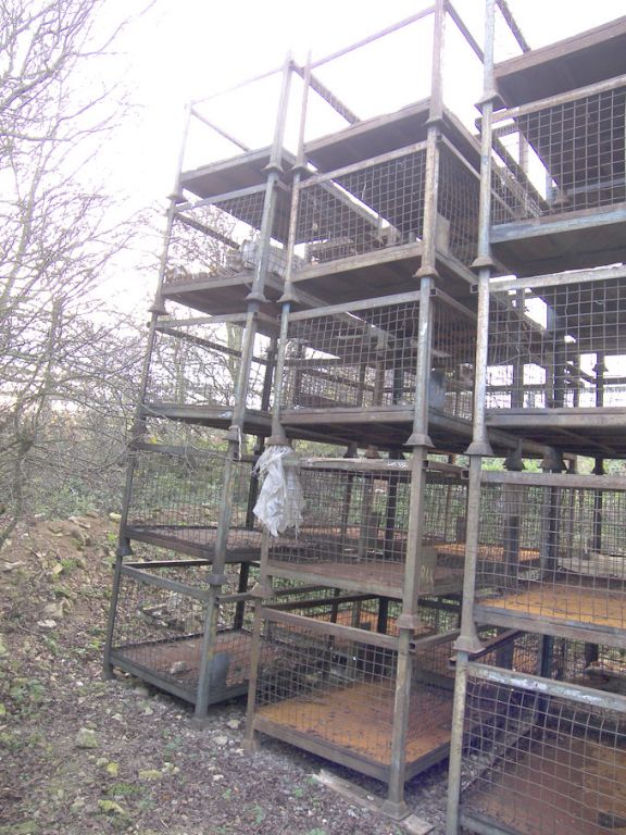10x stackable wire mesh stillages, 1300x950x850mm