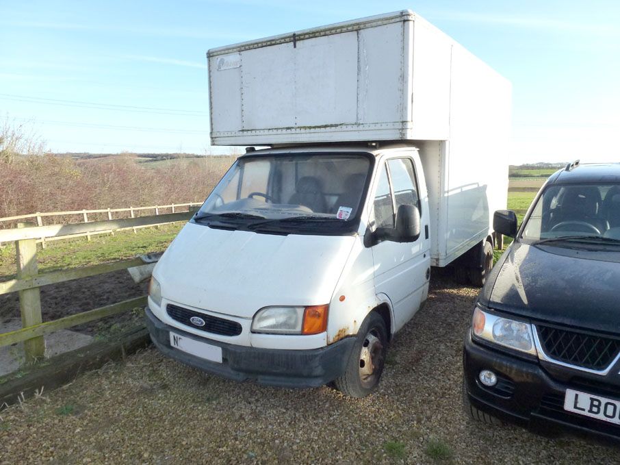 Ford Transit 190LWB box van, Aluvan Luton body wit...