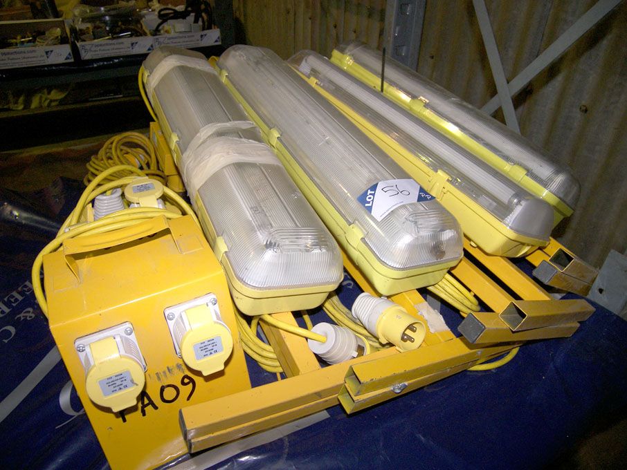 Qty 110v enclosed fluorescent lights extension lea...