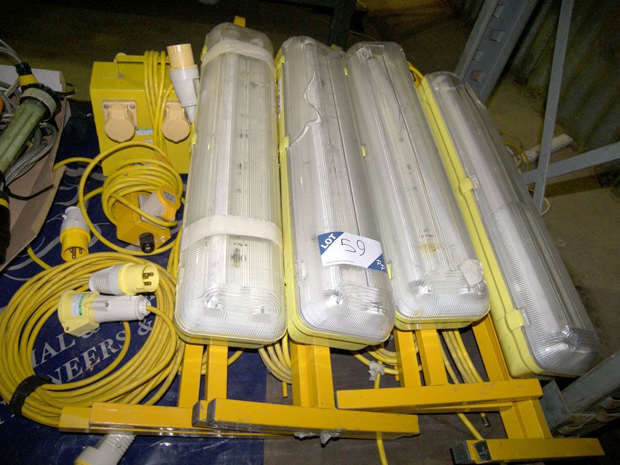 Qty 110v enclosed fluorescent lights extension lea...