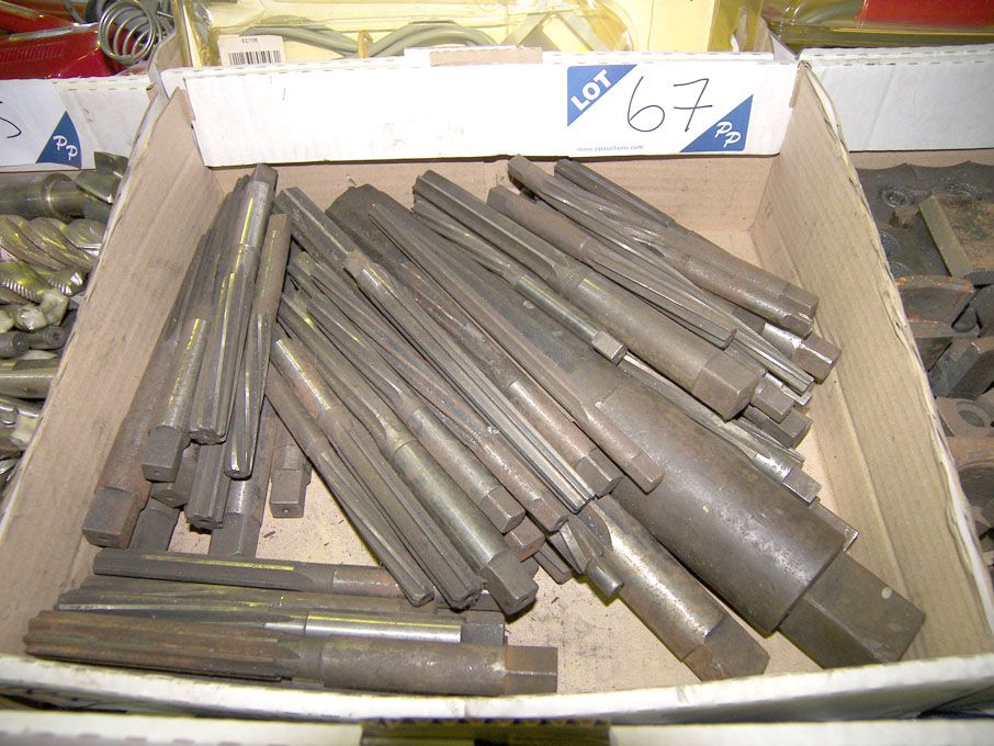 Qty HSS machine reamers to 2" approx