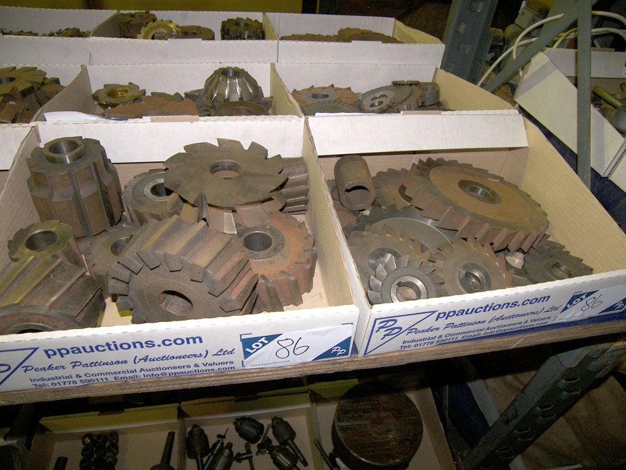 Qty HSS side & face milling cutters to 6" approx i...