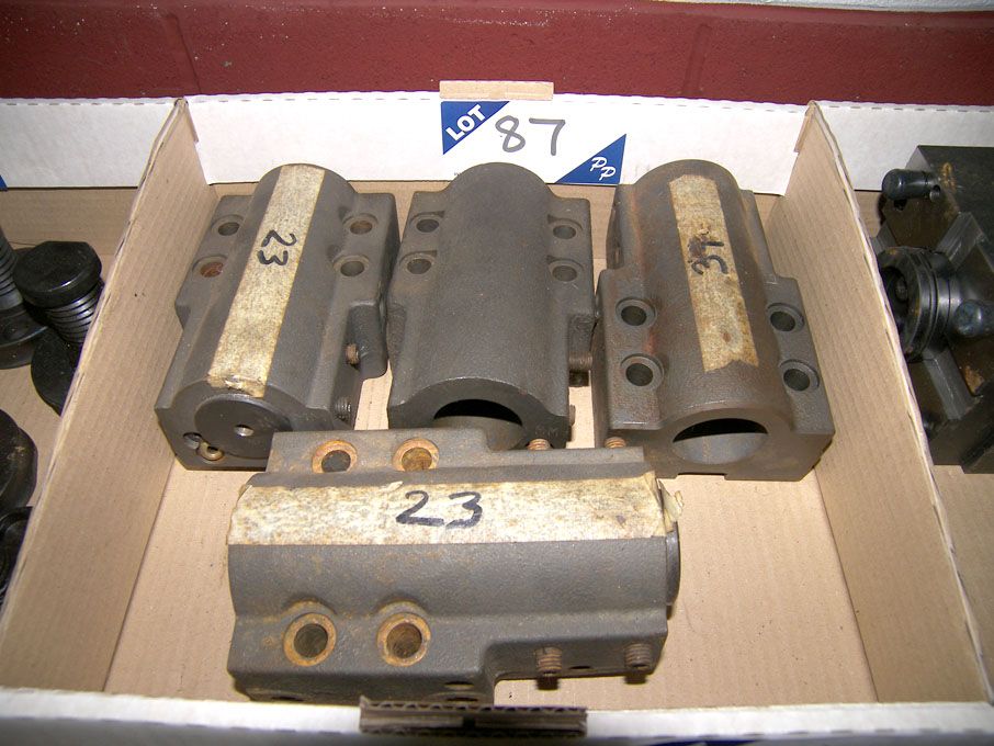 Qty various tool holder brackets