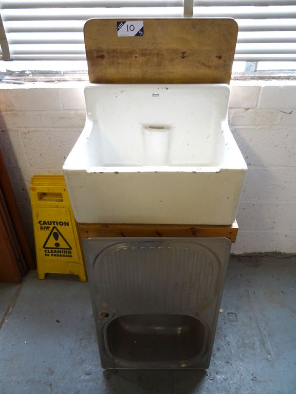 Adamsez Ltd Belfast type white ceramic sink, 600x4...