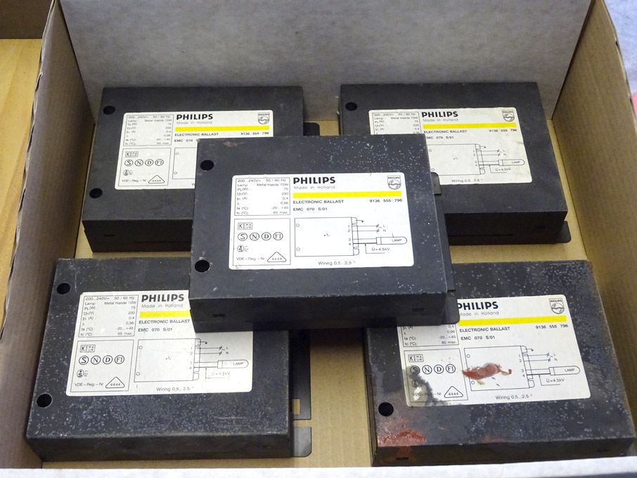5x Philips EMC 070 electronic ballasts - Lot locat...