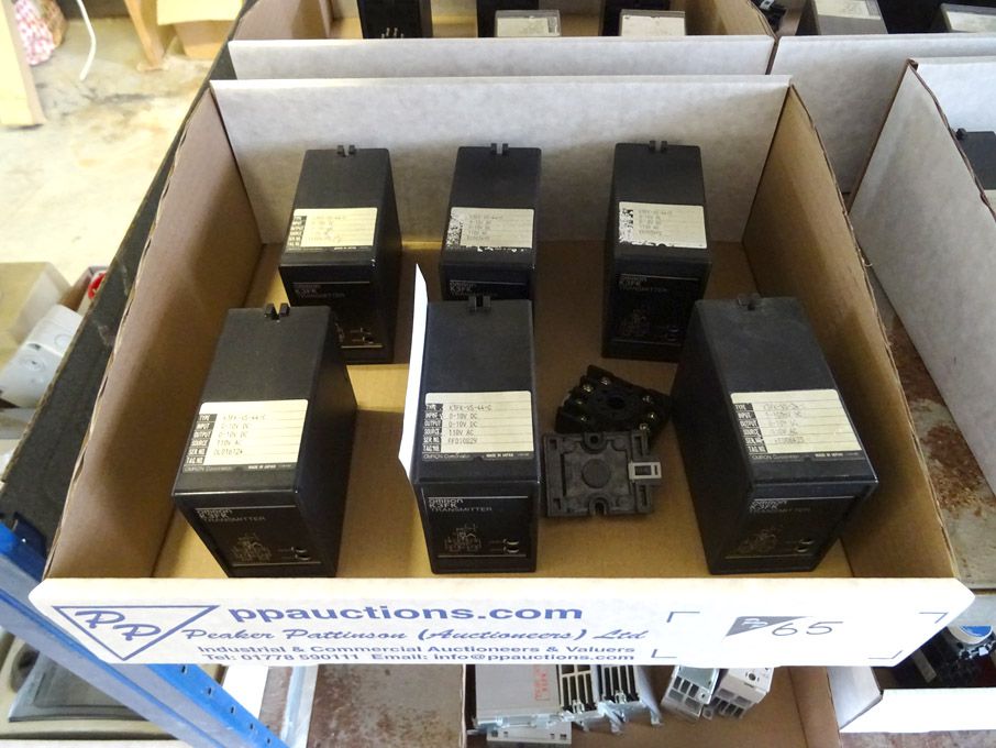 5x Omron K3FK-VS-24-C transmitters - Lot located a...