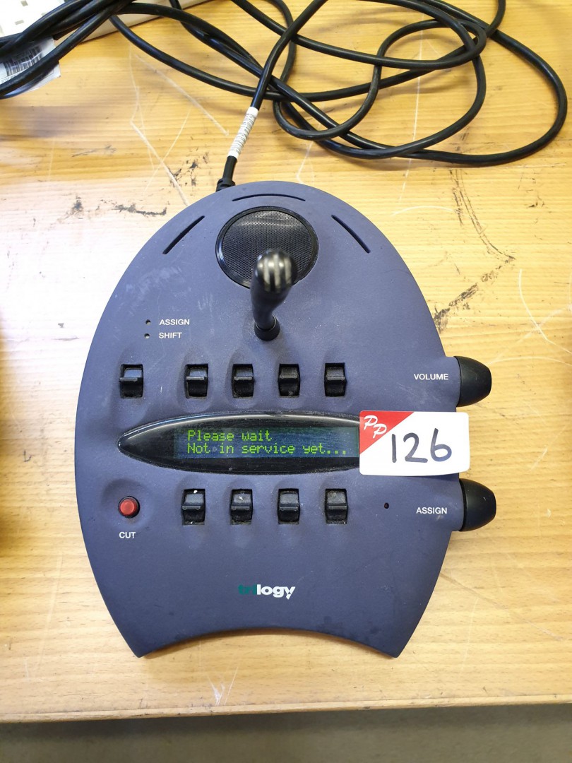 Trilogy 500-41-62 desktop panel