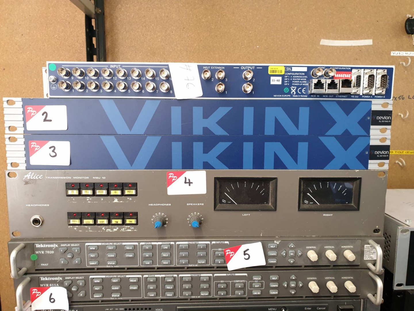 Nevion SL-SD1602-R Vikin X 3G/HD/SD-SDI video rout...