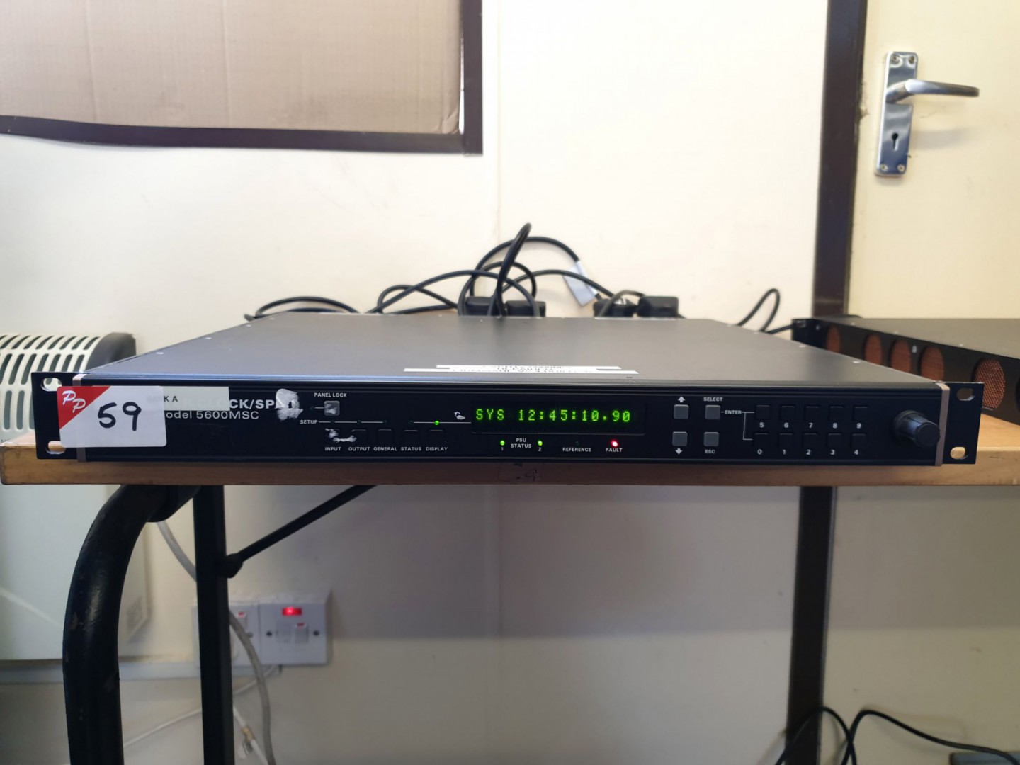 Evertz 5600 MSC master clock / SPG