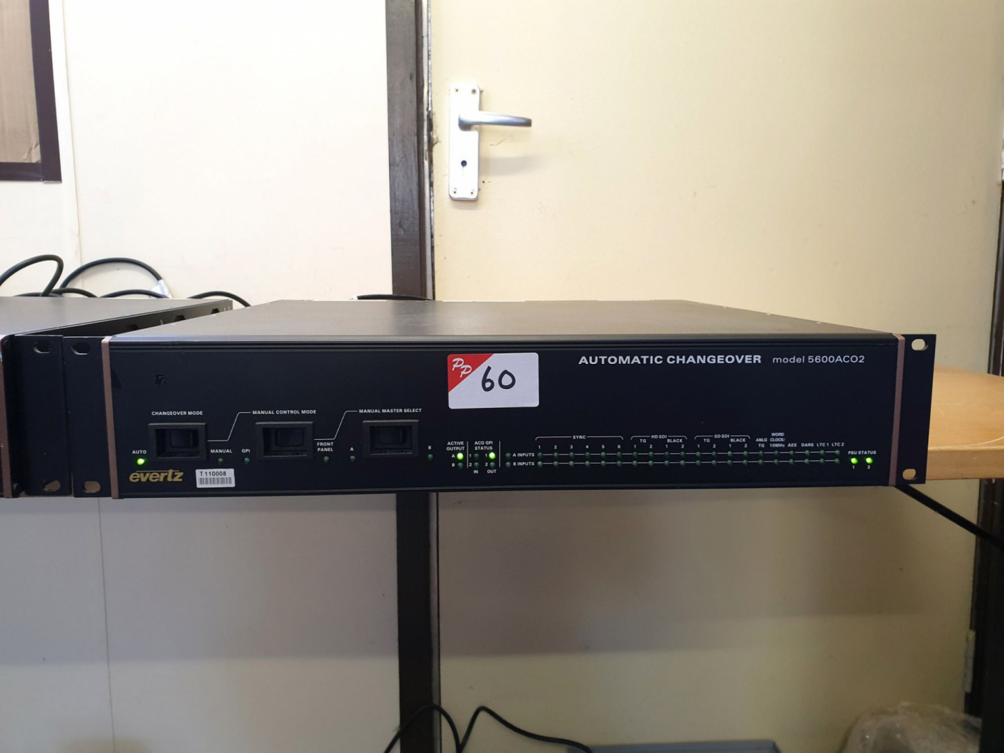 Evertz 5600 AC02 automatic changeover