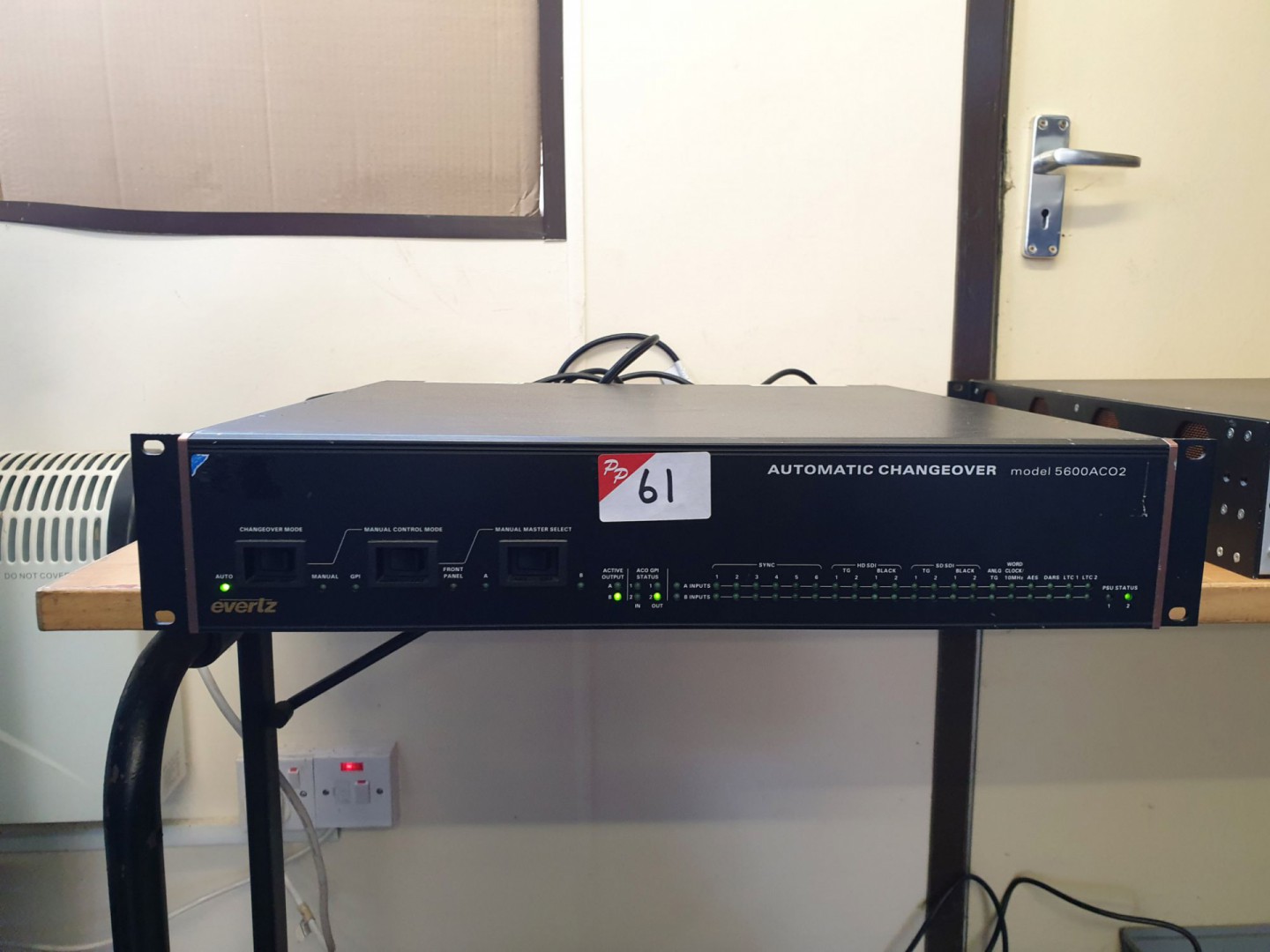 Evertz 5600 AC02 automatic changeover